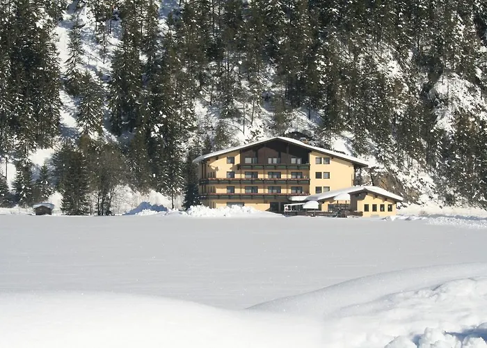 Schoenauer Hof